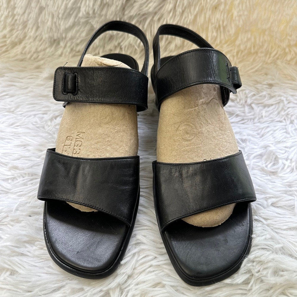 Munro American Black Leather Strappy Slingback Low Heel Sandals Size 9 N - Picture 2 of 8